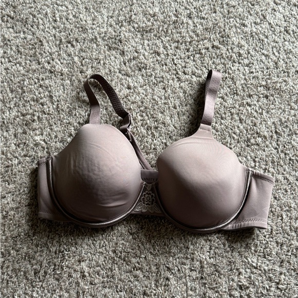 Underwire bra - Picture 1 of 5